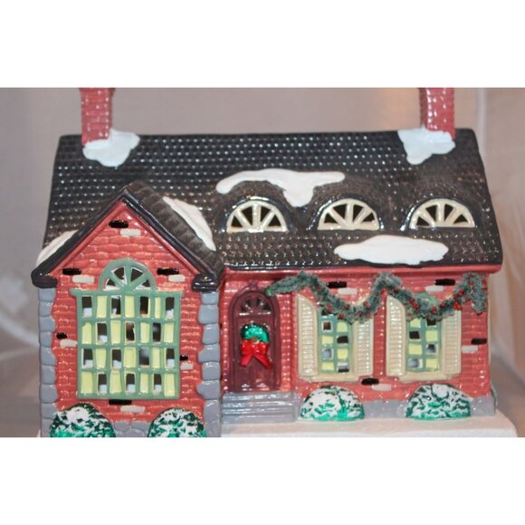 Dept 56 Snow Village - Stonehurst House - Picture 2 of 7